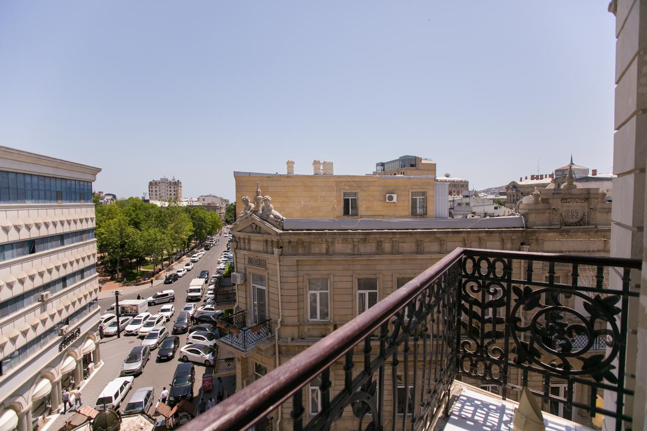 Malakhan Hotel Баку Екстериор снимка