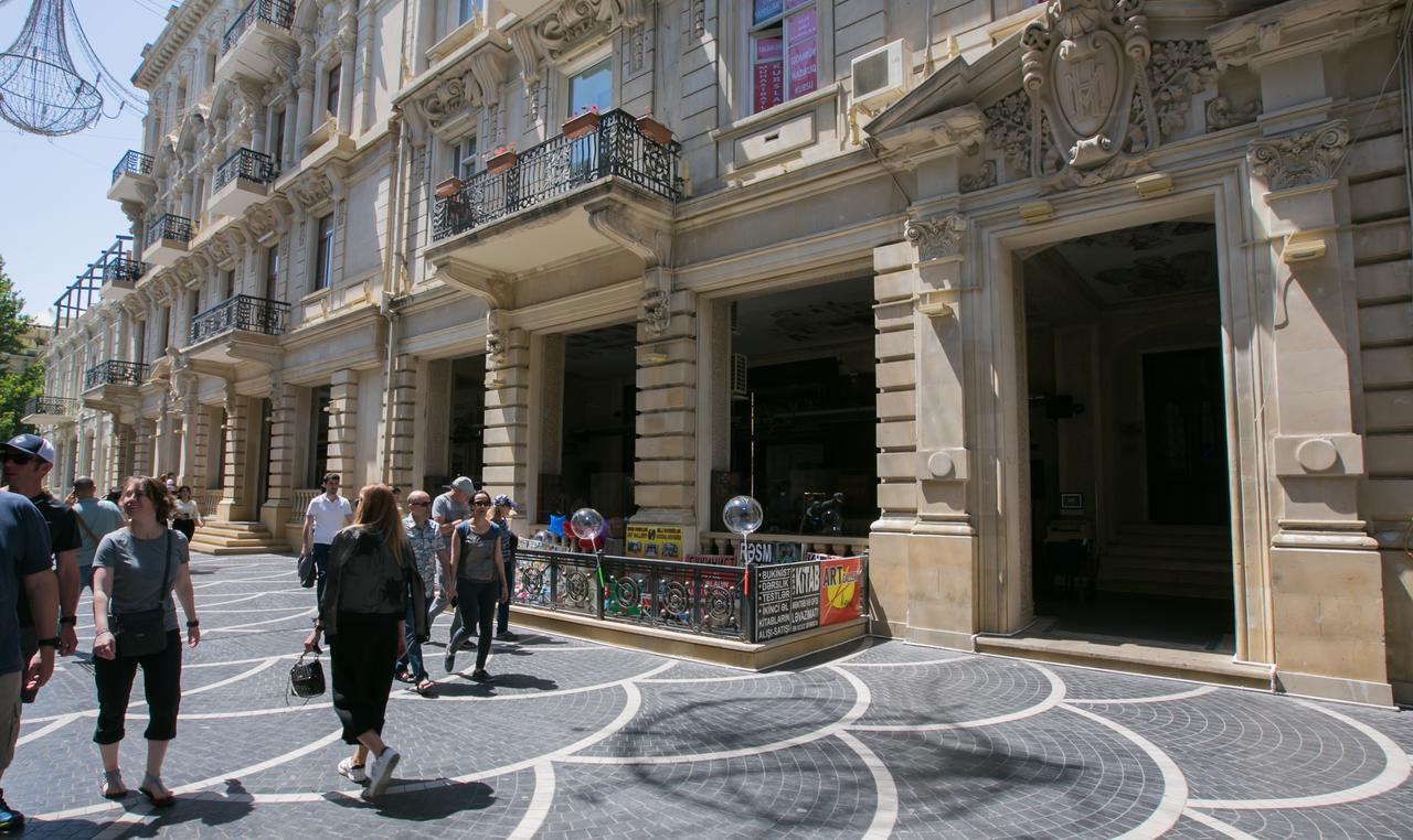 Malakhan Hotel Баку Екстериор снимка