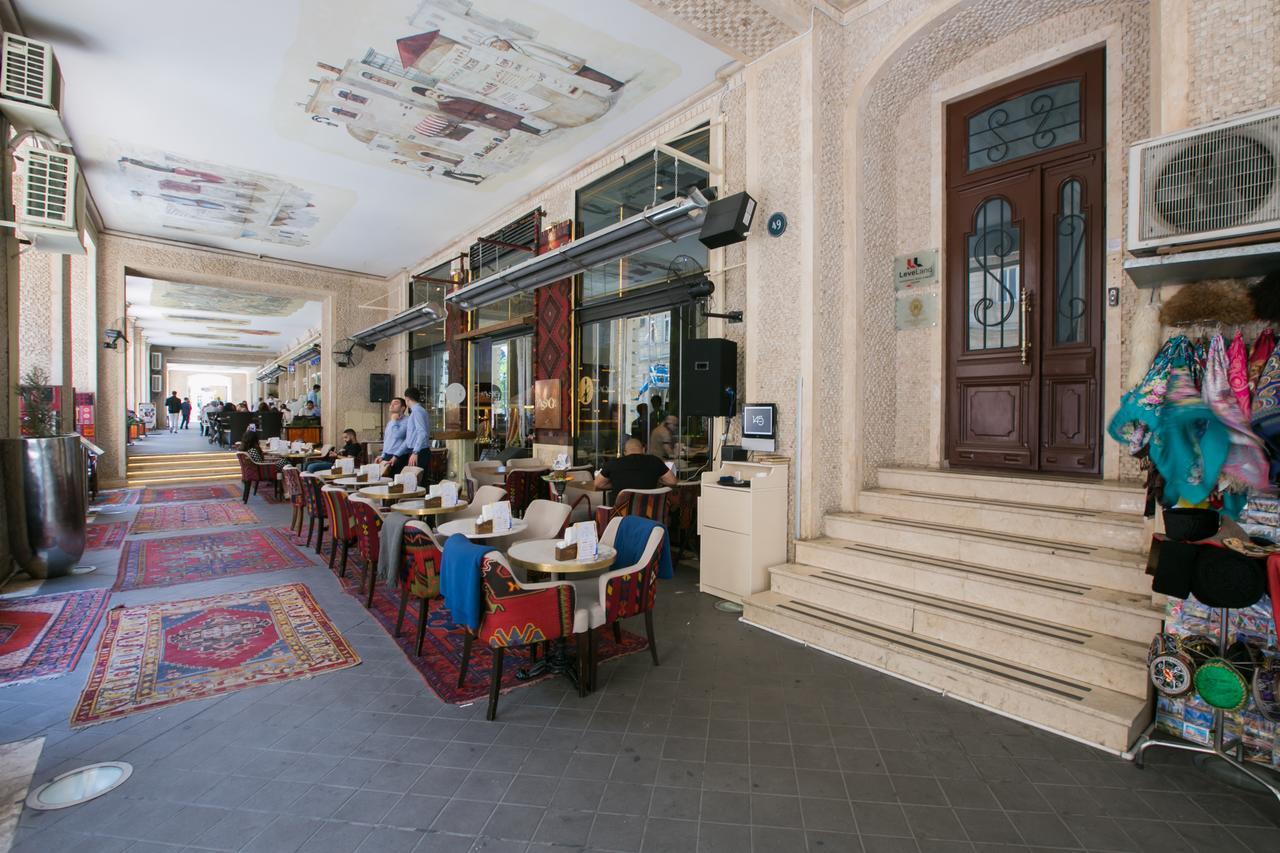 Malakhan Hotel Баку Екстериор снимка