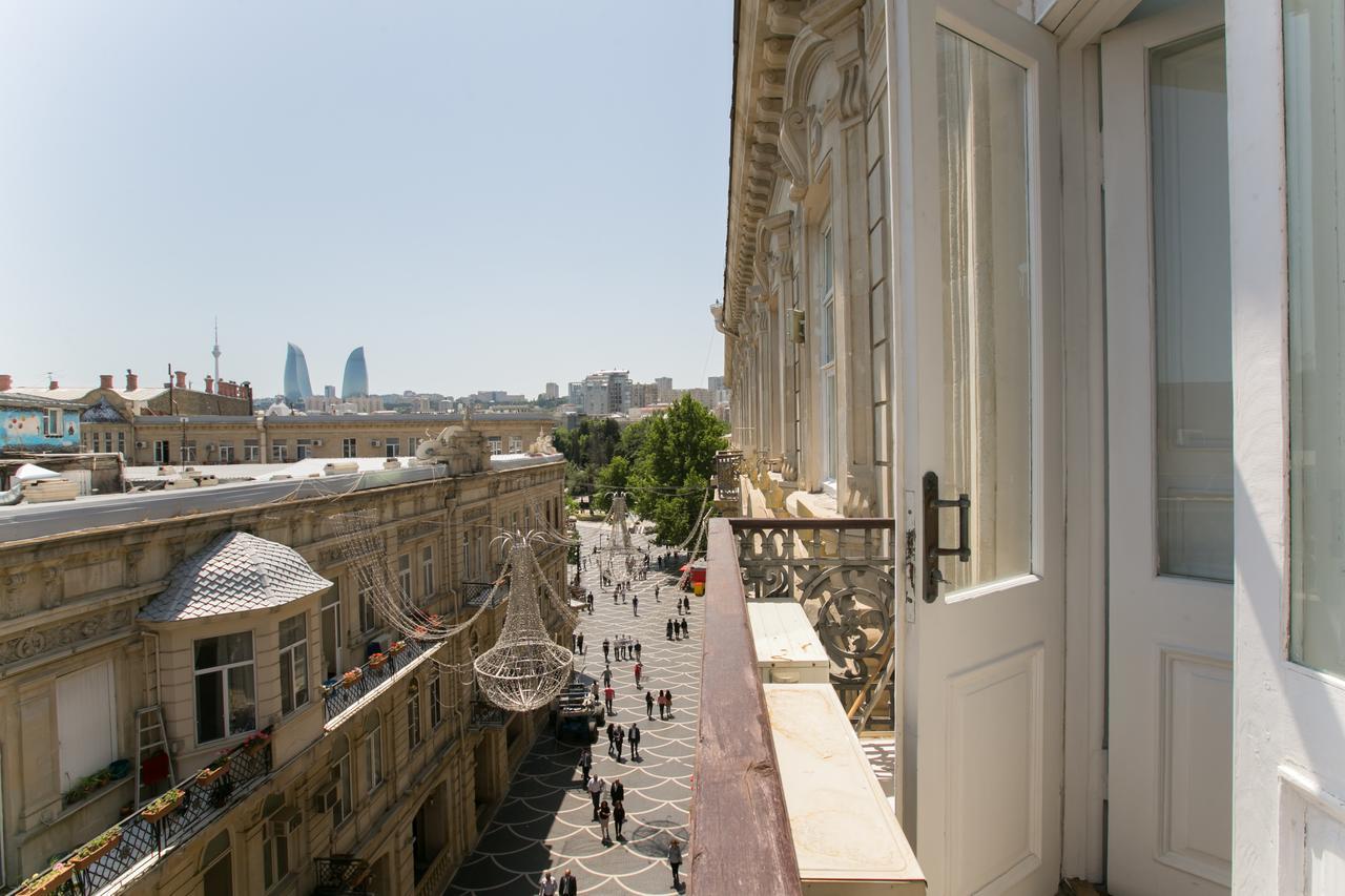 Malakhan Hotel Баку Екстериор снимка