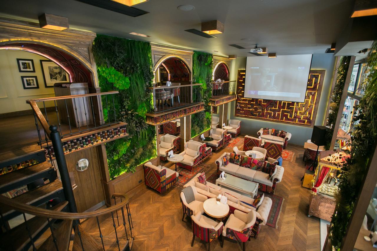 Malakhan Hotel Баку Екстериор снимка